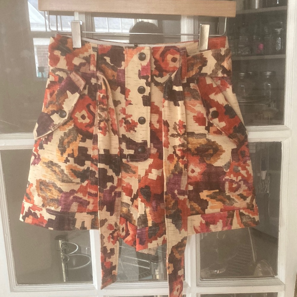 Sezane size 34 Kenan shorts never worn.  New with tags